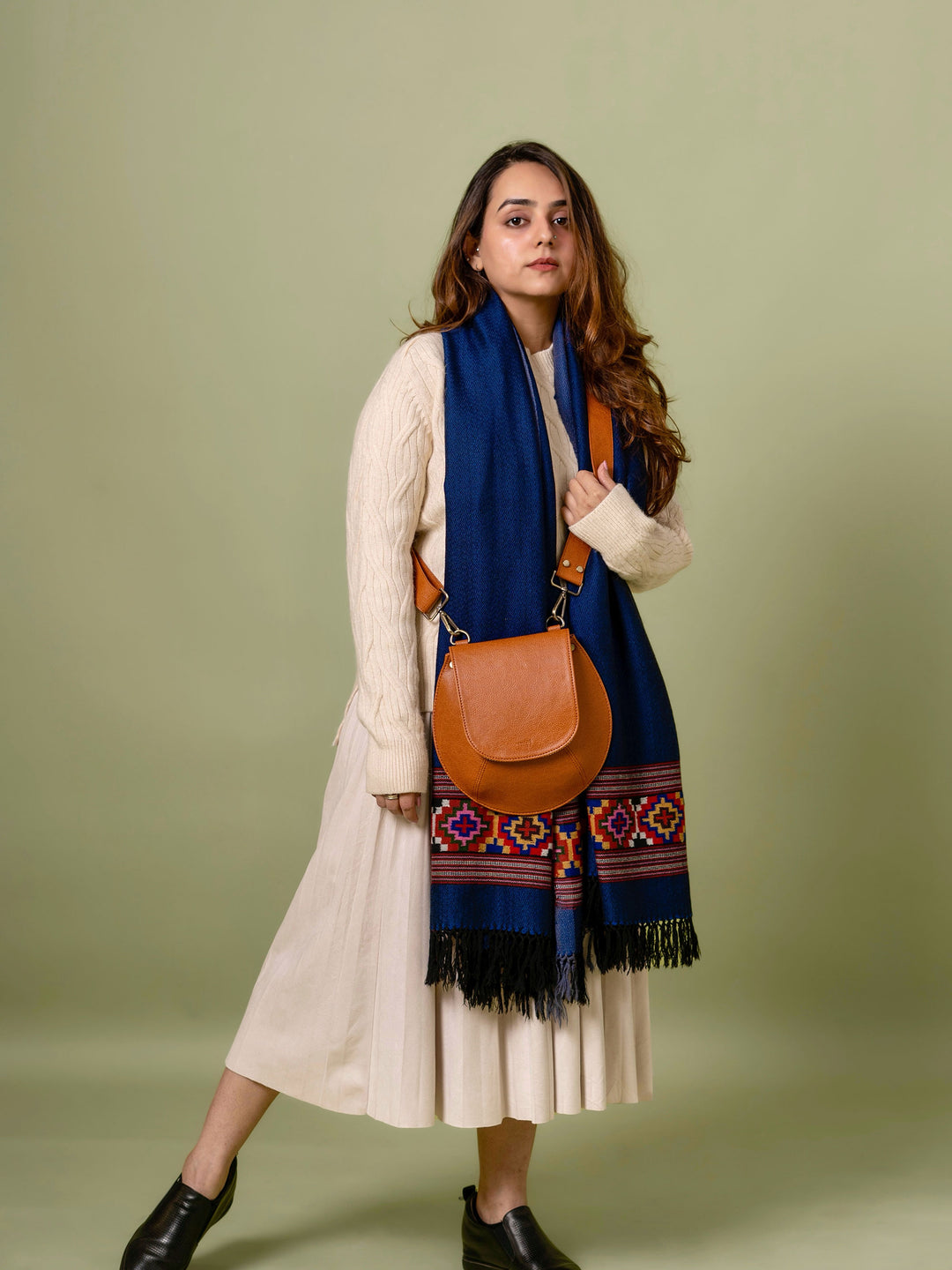 Classic Tan Bianca Sling Bag