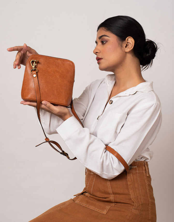 Venice Sling Bag-Tan