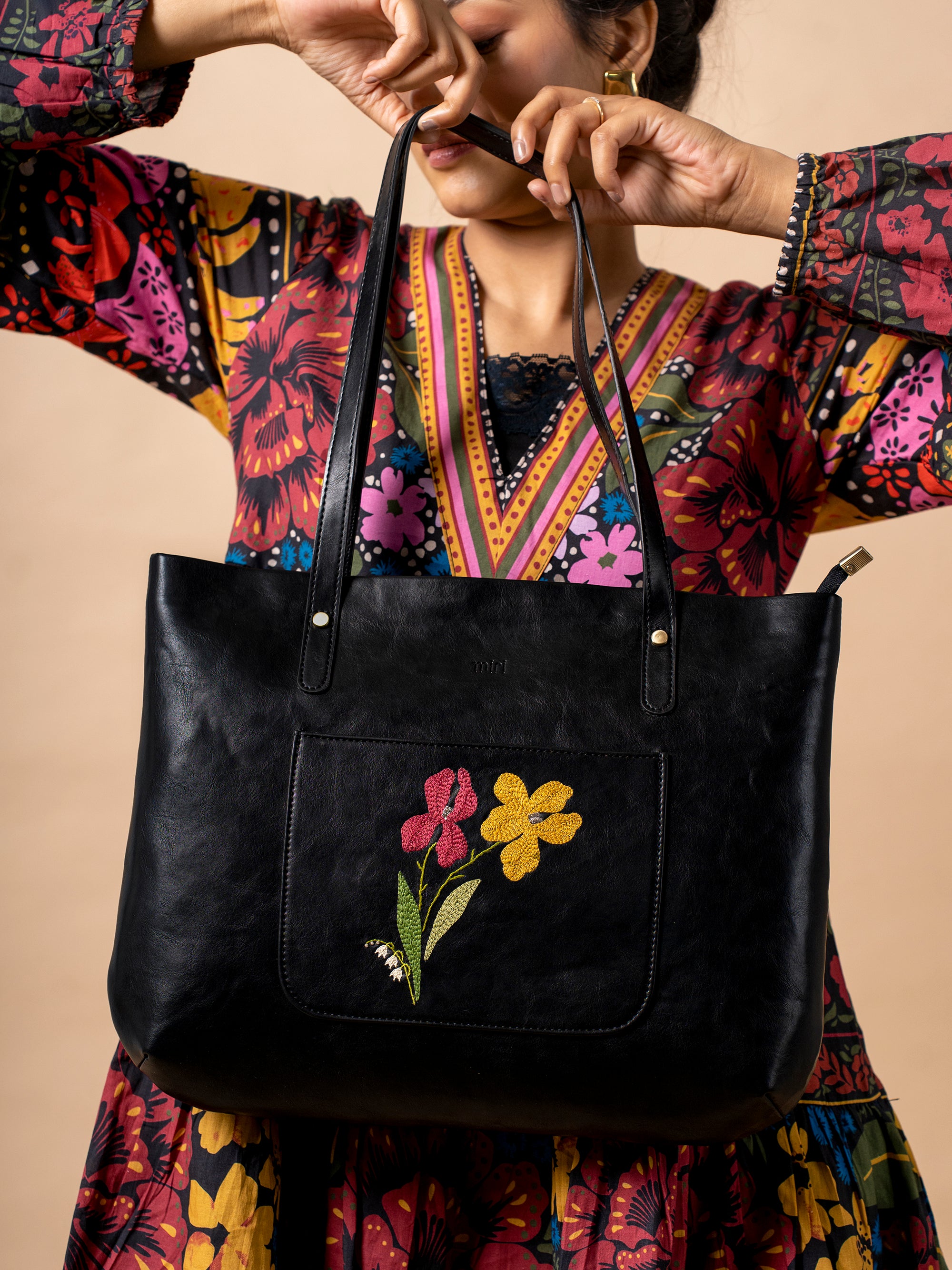 DSC06587copy.jpg?v=1717174162