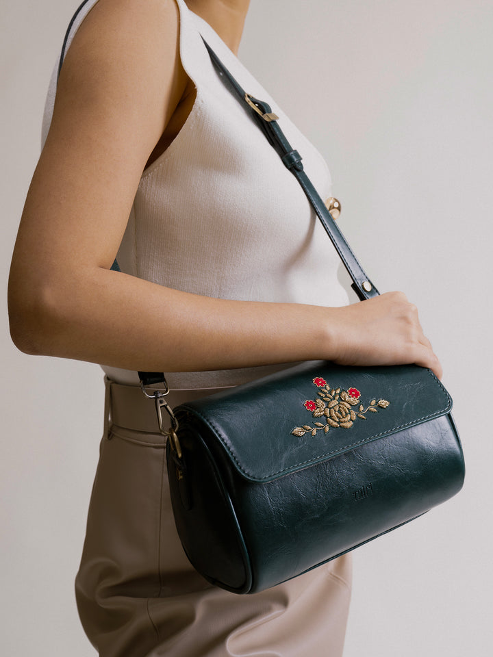 Zari Roses Retro Style Flap Sling - Green