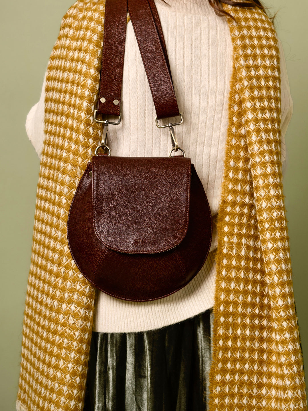 Classic Brown Bianca Sling Bag