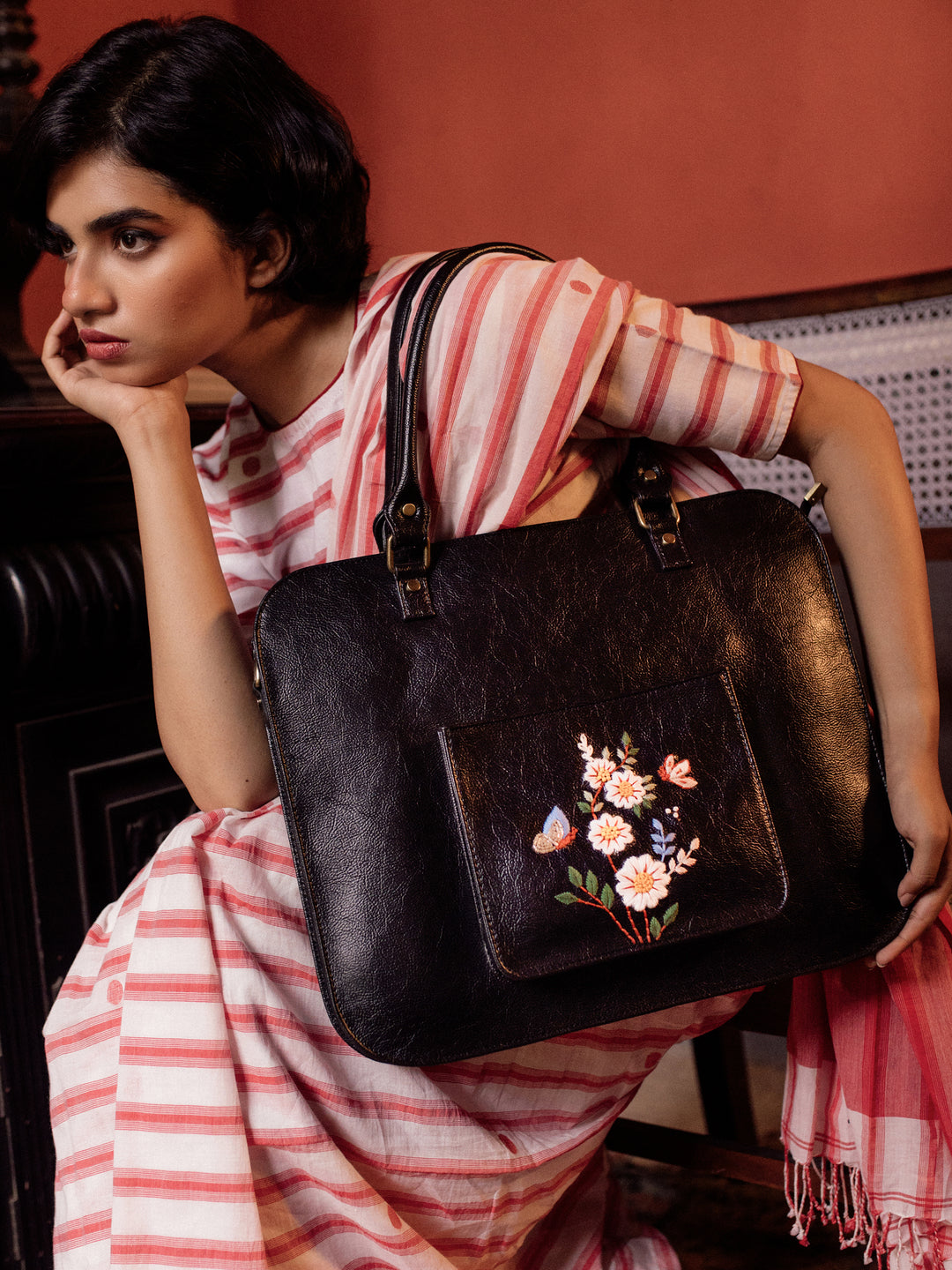 Hand Embroidered White Daisy Laptop Bag