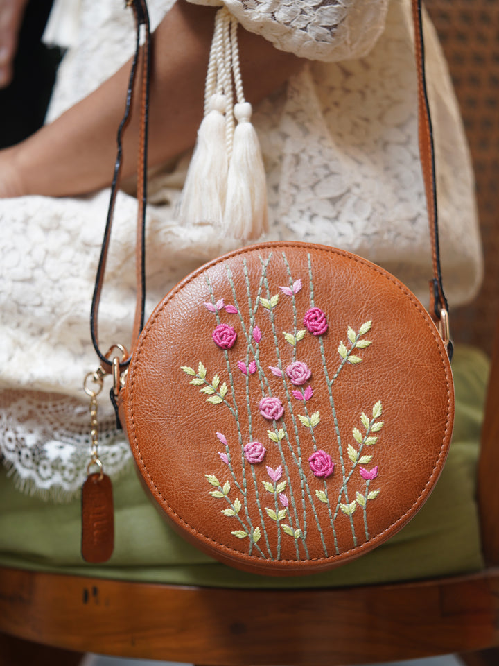 Rosebuds Sling Bag - Miri