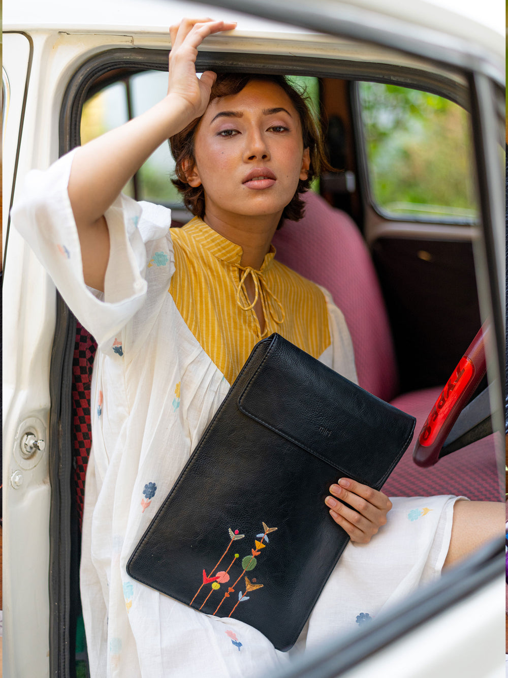 Metalic Triangle Bloom Laptop Sleeve (13/14’’) - Miri