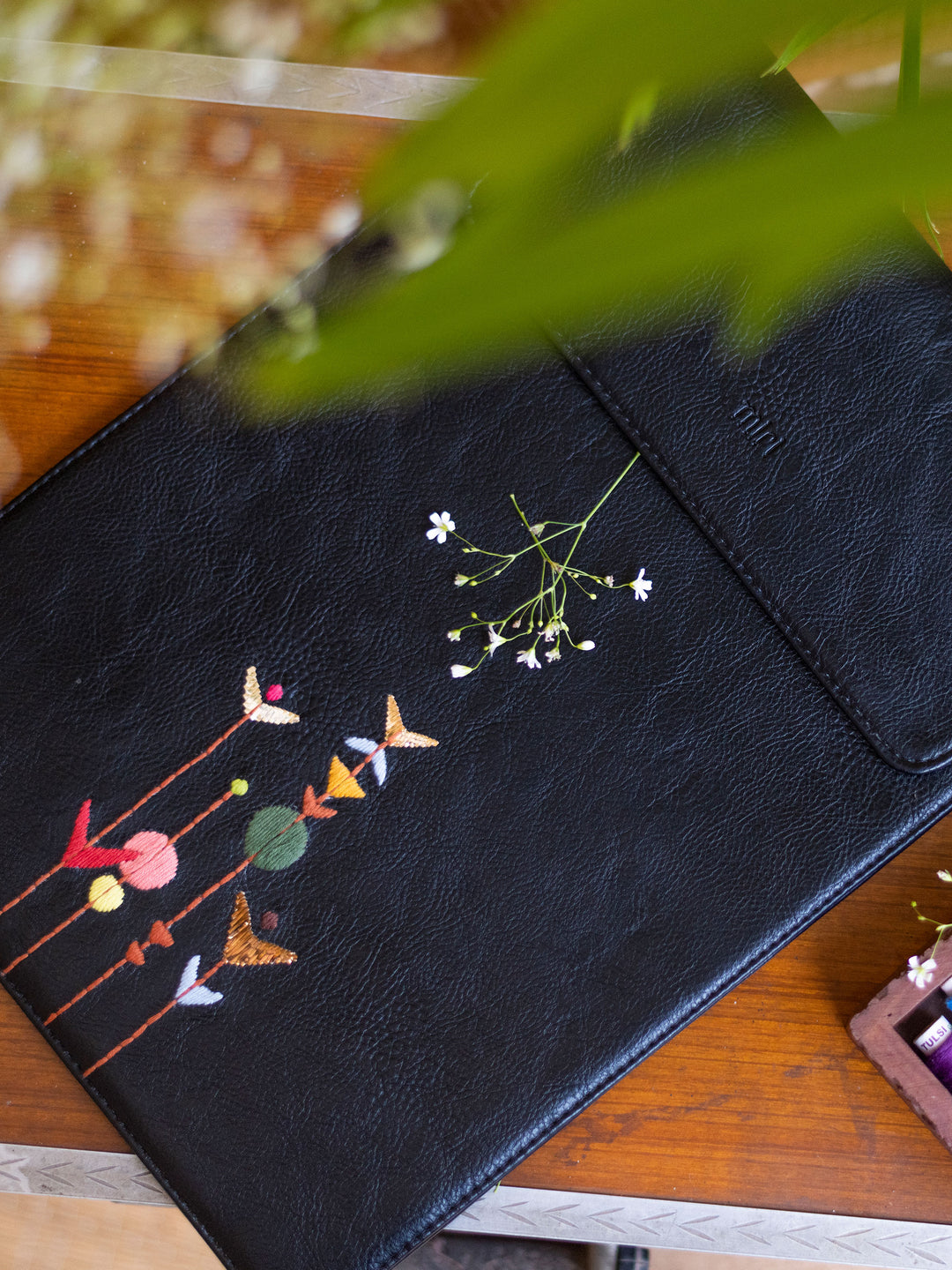 Metalic Triangle Bloom Laptop Sleeve (13/14’’) - Miri