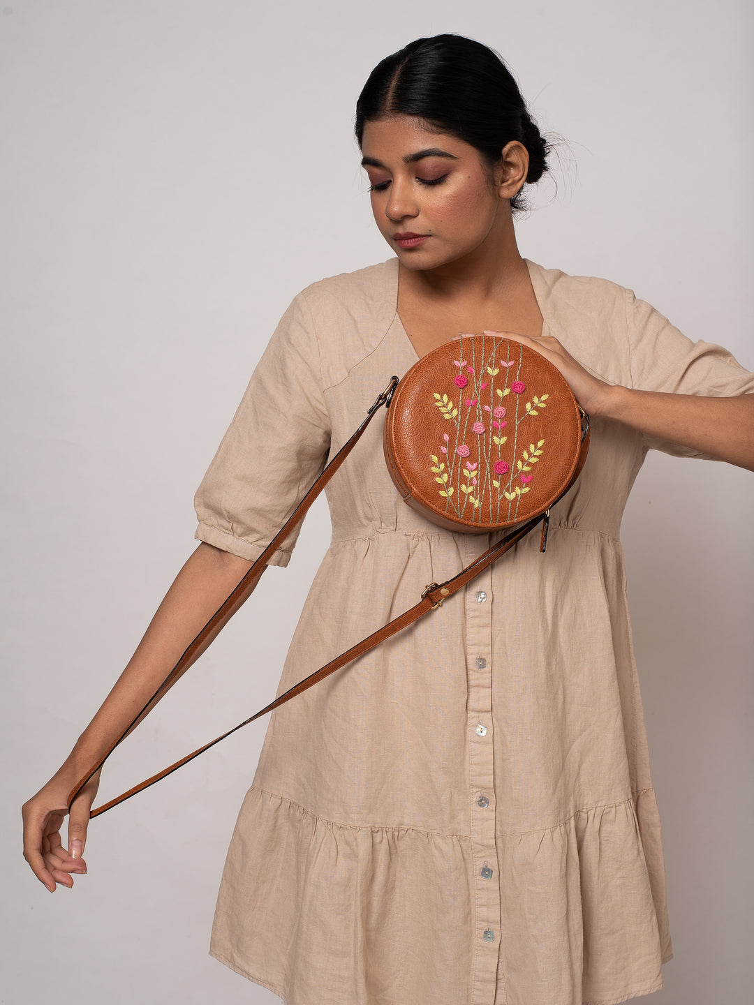 Rosebuds Sling Bag - Miri