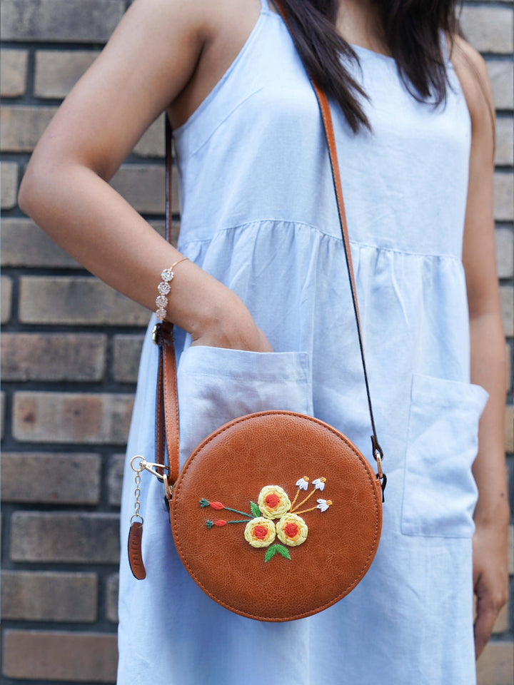 Three Roses Sling Bag - Miri