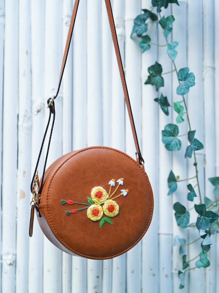Three Roses Sling Bag - Miri