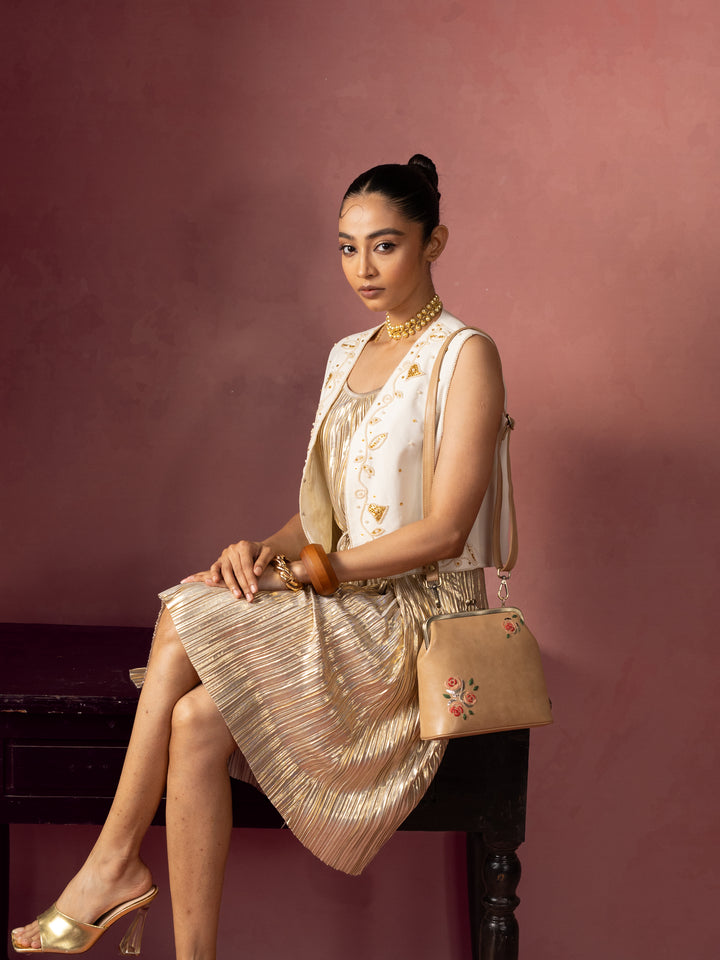 Three Roses - Hand Embroidered Vintage Clutch - Beige