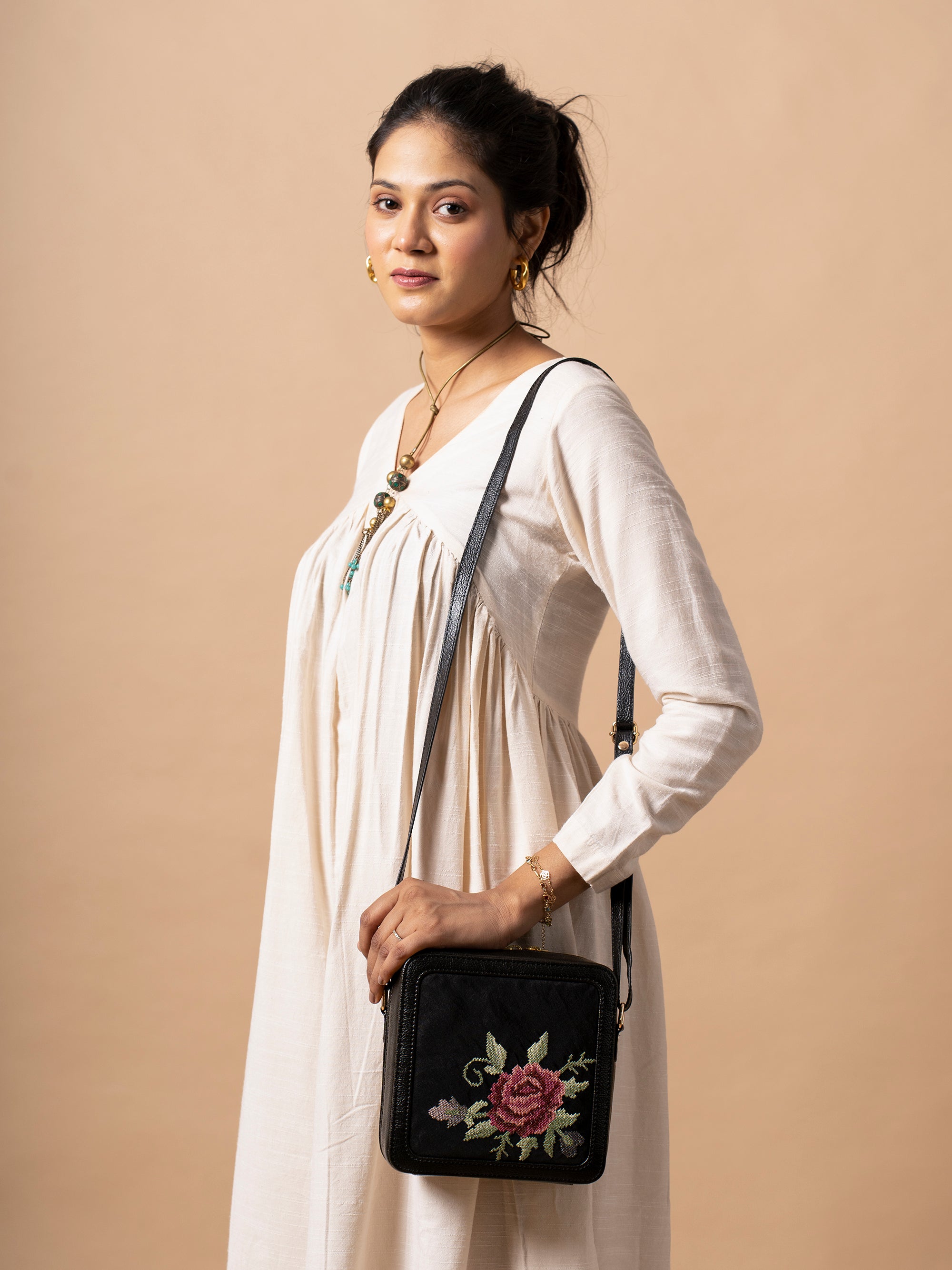Cross Stitch Sling – Miri