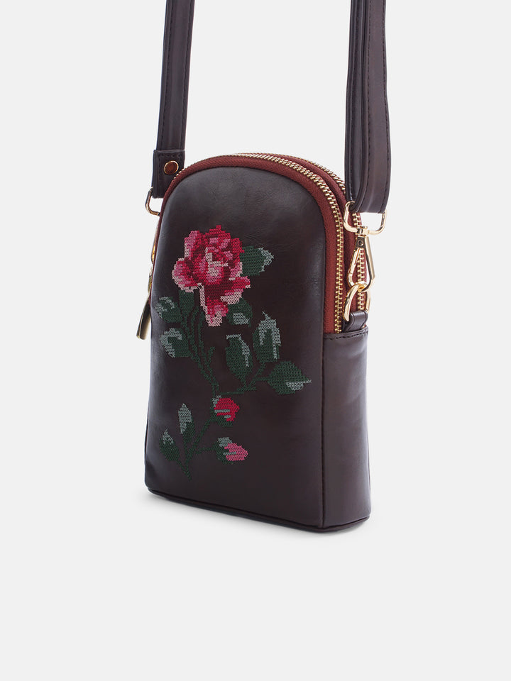 Udhagai Queen Cross Stitched Jodi Pouch Sling - Brown