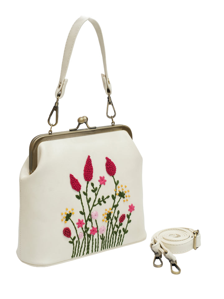 Crimson Cornfield 70s Kisslock Clutch - Ivory
