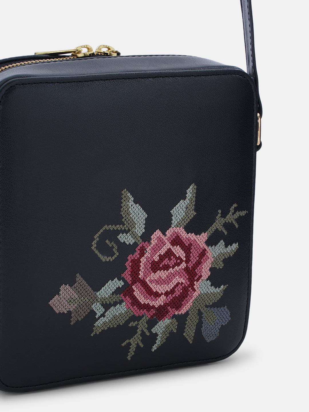 Mountain Bride Cross Stitched Square Sling - Black