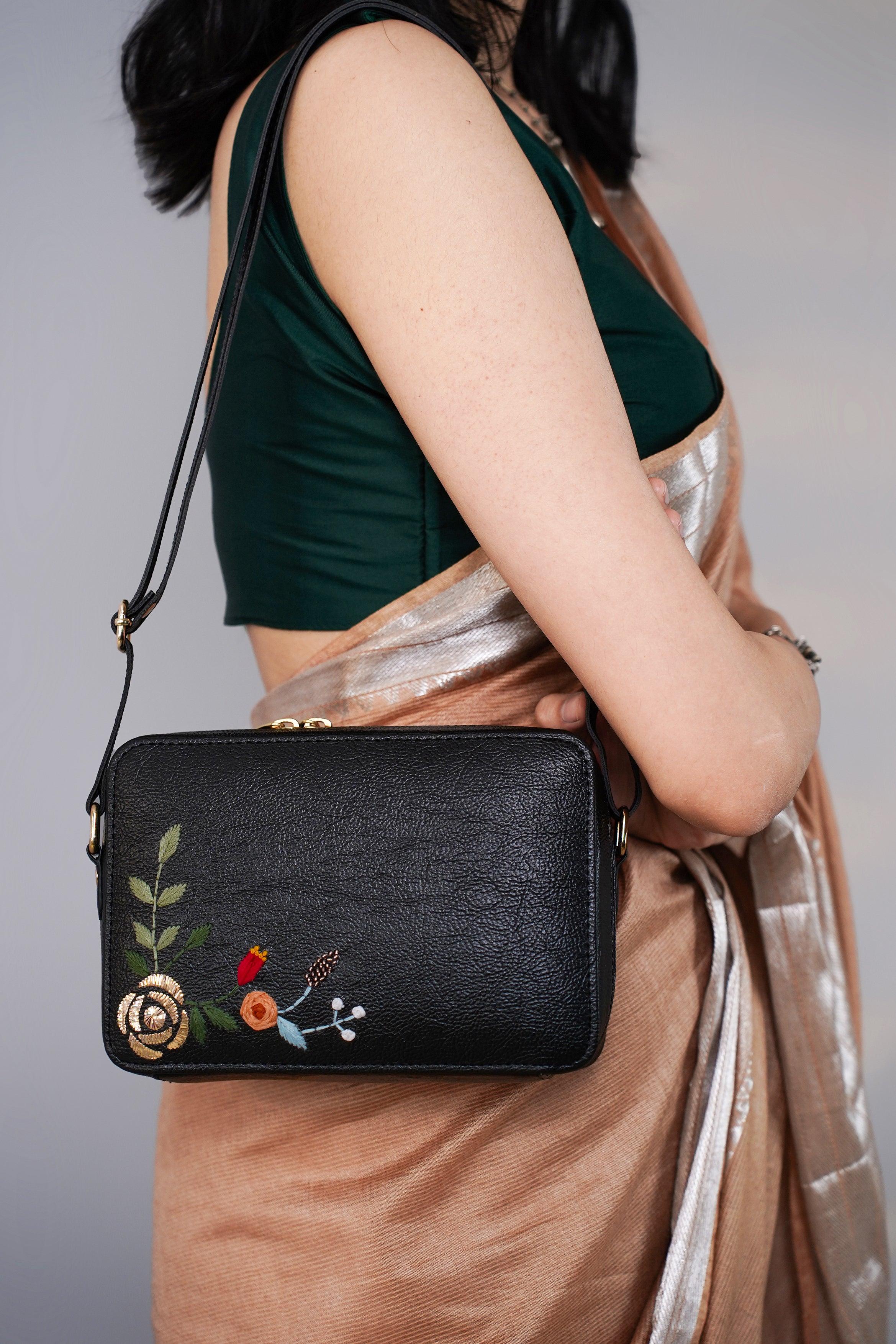 MIRI SLING ミリスリング Moon MIRI SLING ミリスリング Moon 美品