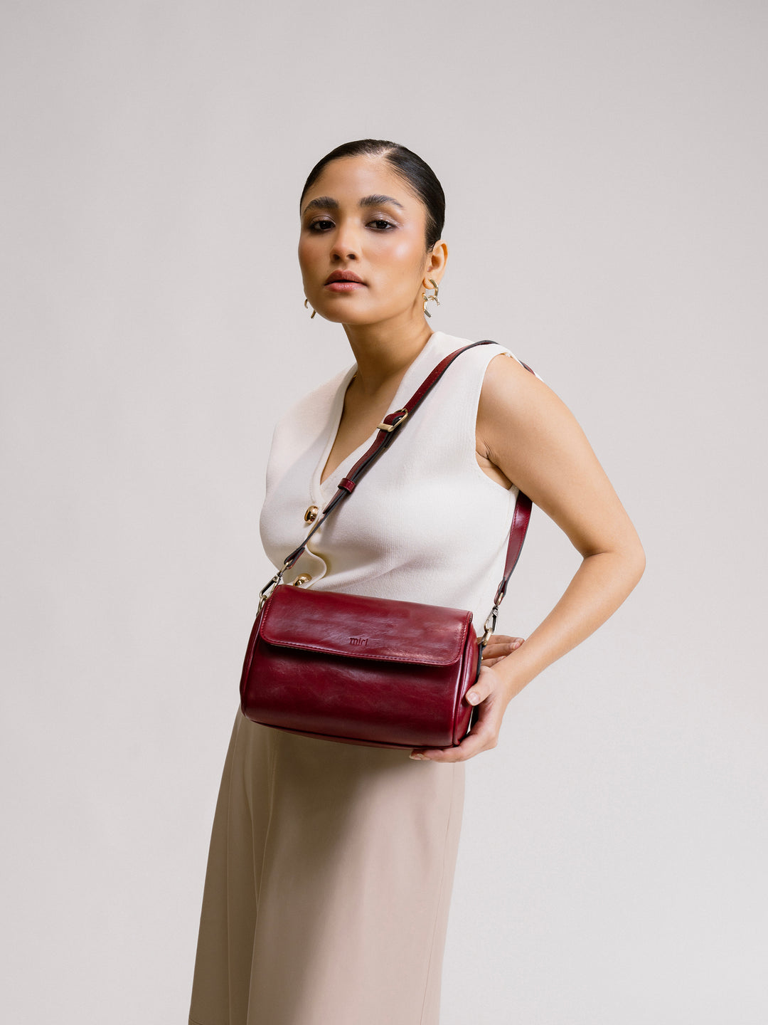 Rosewood Maroon Retro Style Flap Sling