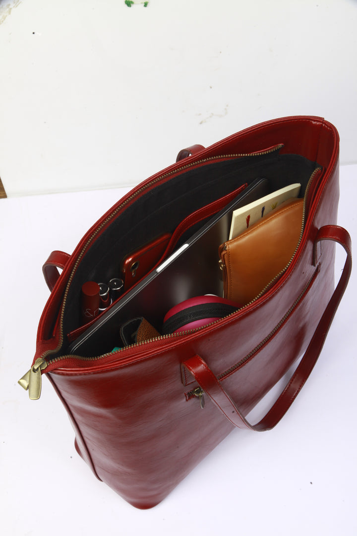 Kafal Berry Safar Tote