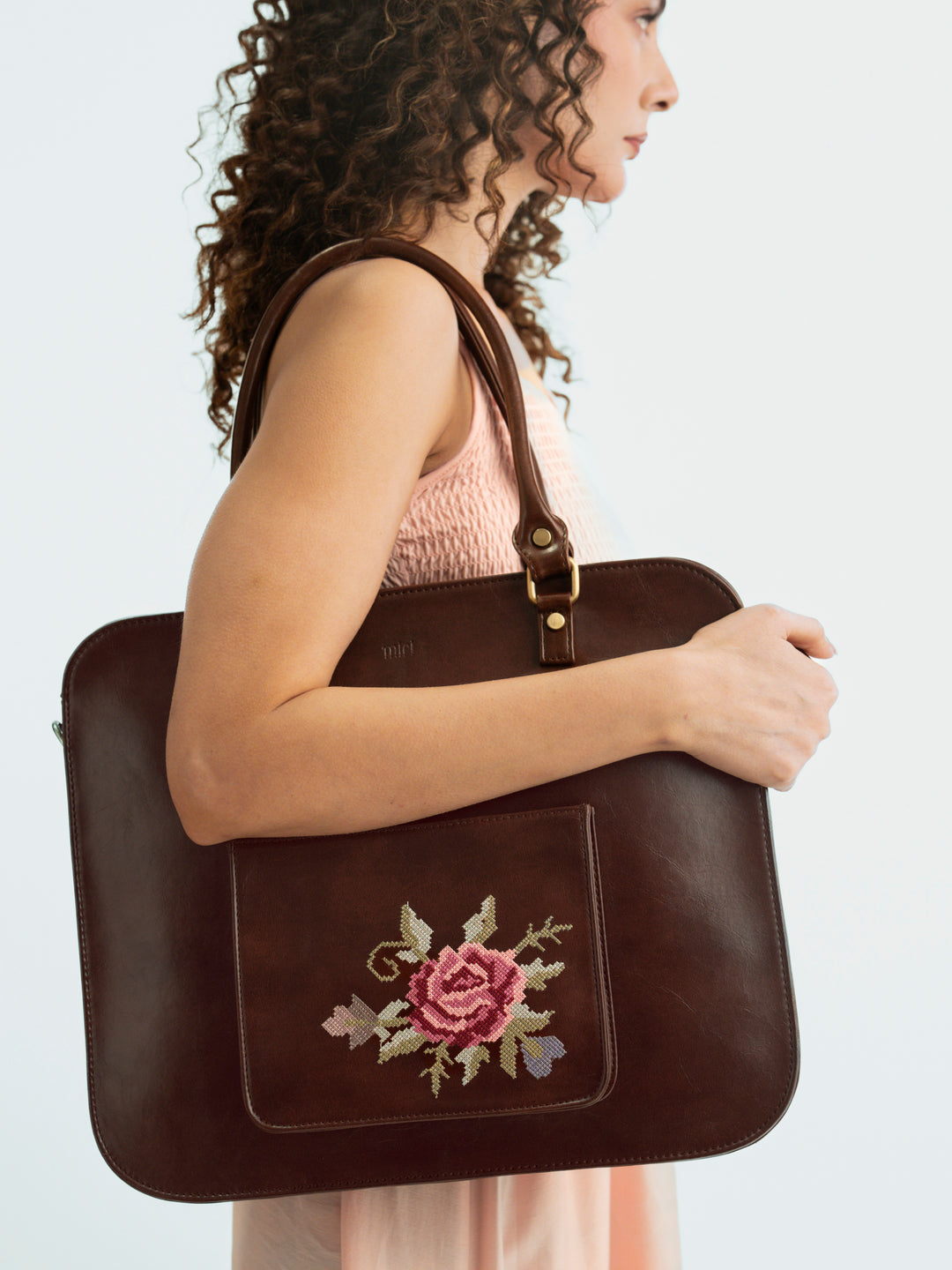 Mountain Bride Cross Stitched Laptop Bag - Brown