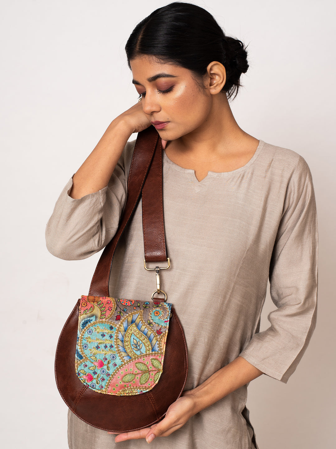 Patchwork Bianca Sling Bag - Miri