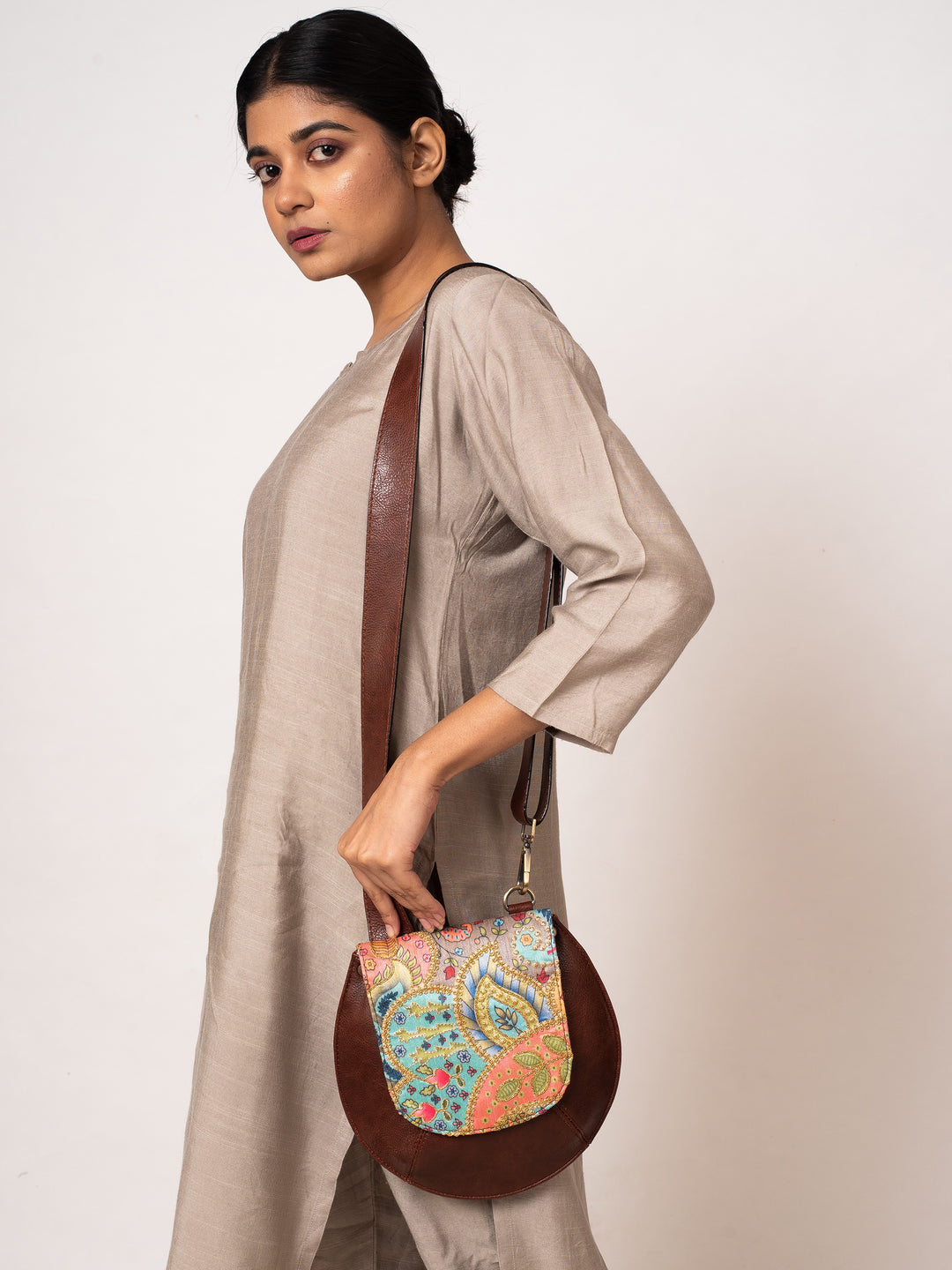 Patchwork Bianca Sling Bag - Miri