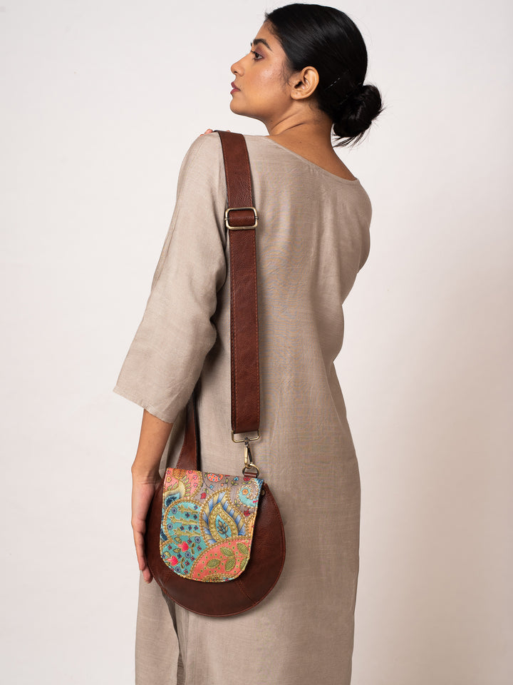 Patchwork Bianca Sling Bag - Miri