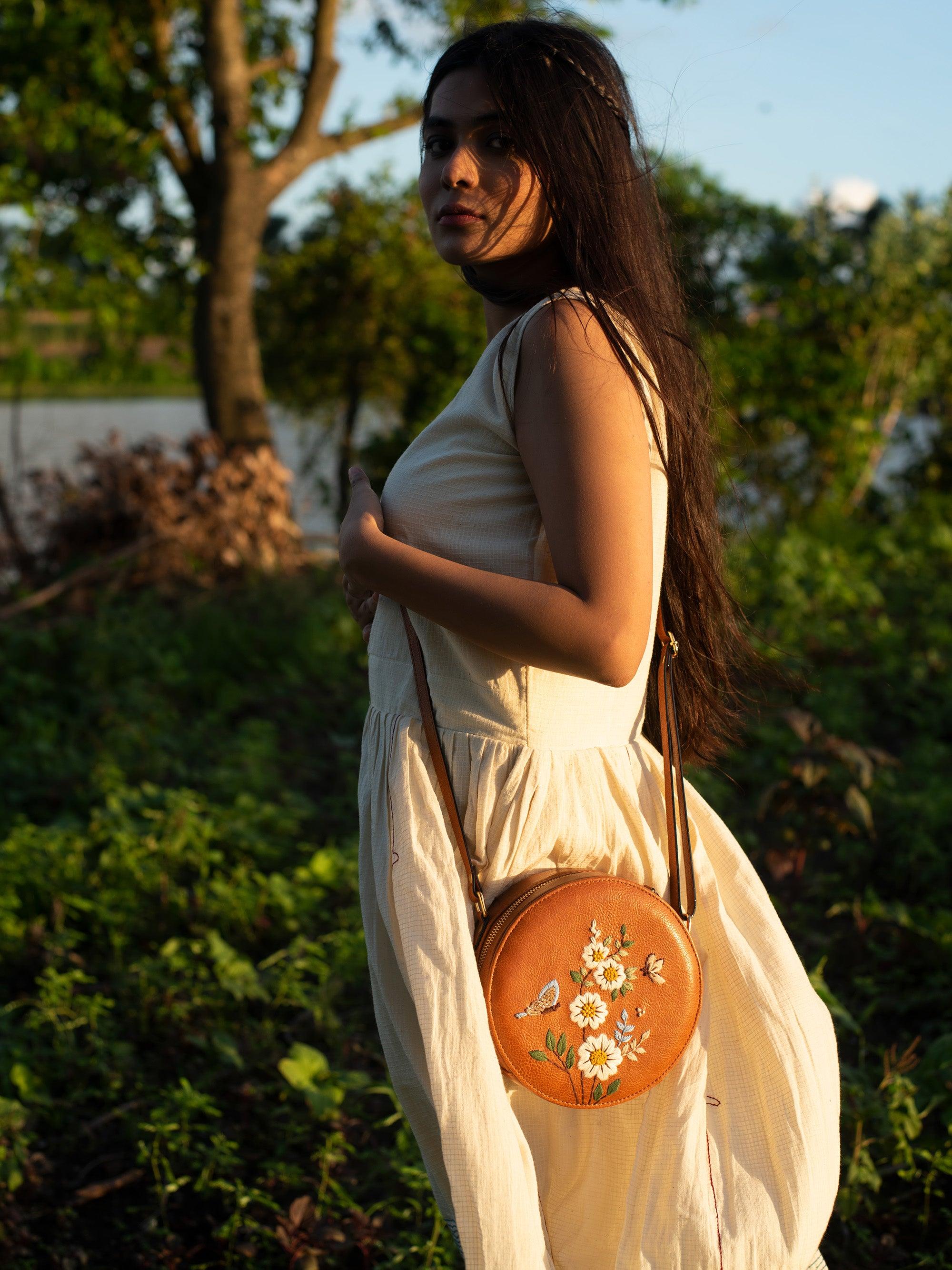 Hand Embroidered White Daisy Round Sling Bag – Miri