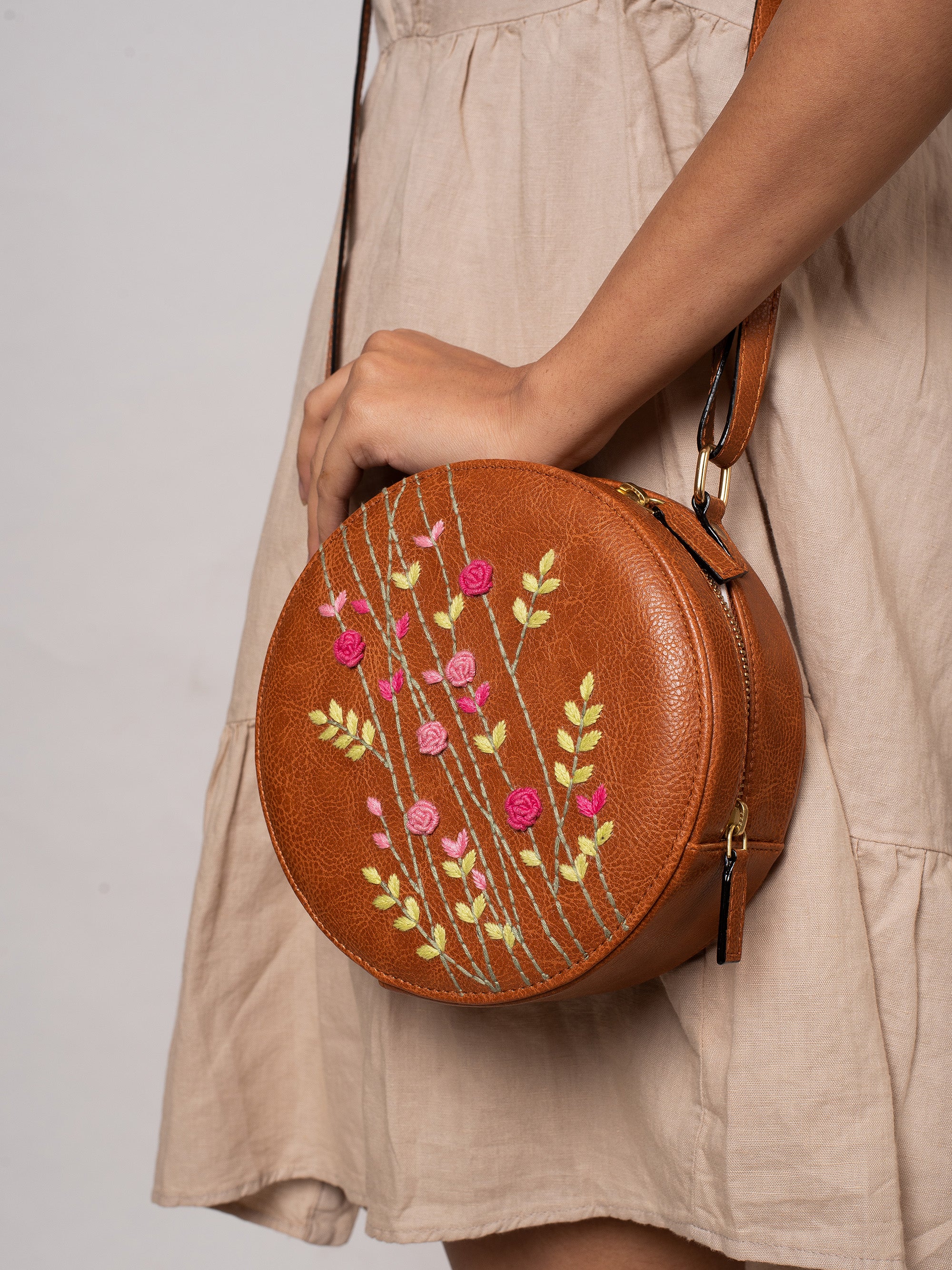 Hand Embroidered Pink Rosebuds Round Sling Bag – Miri